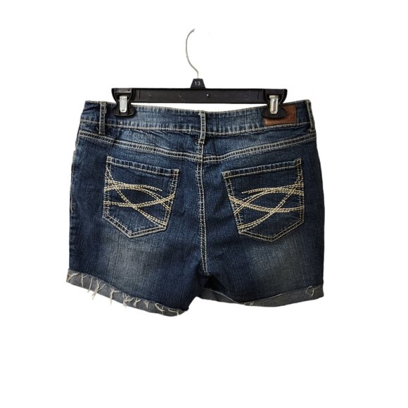 Myth Of Jade Distressed Cuffed Midi Jean Shorts Size 10 - Picture 3 of 7